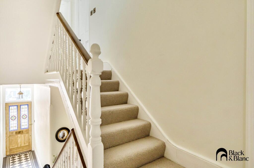 Enterance/ Stairs