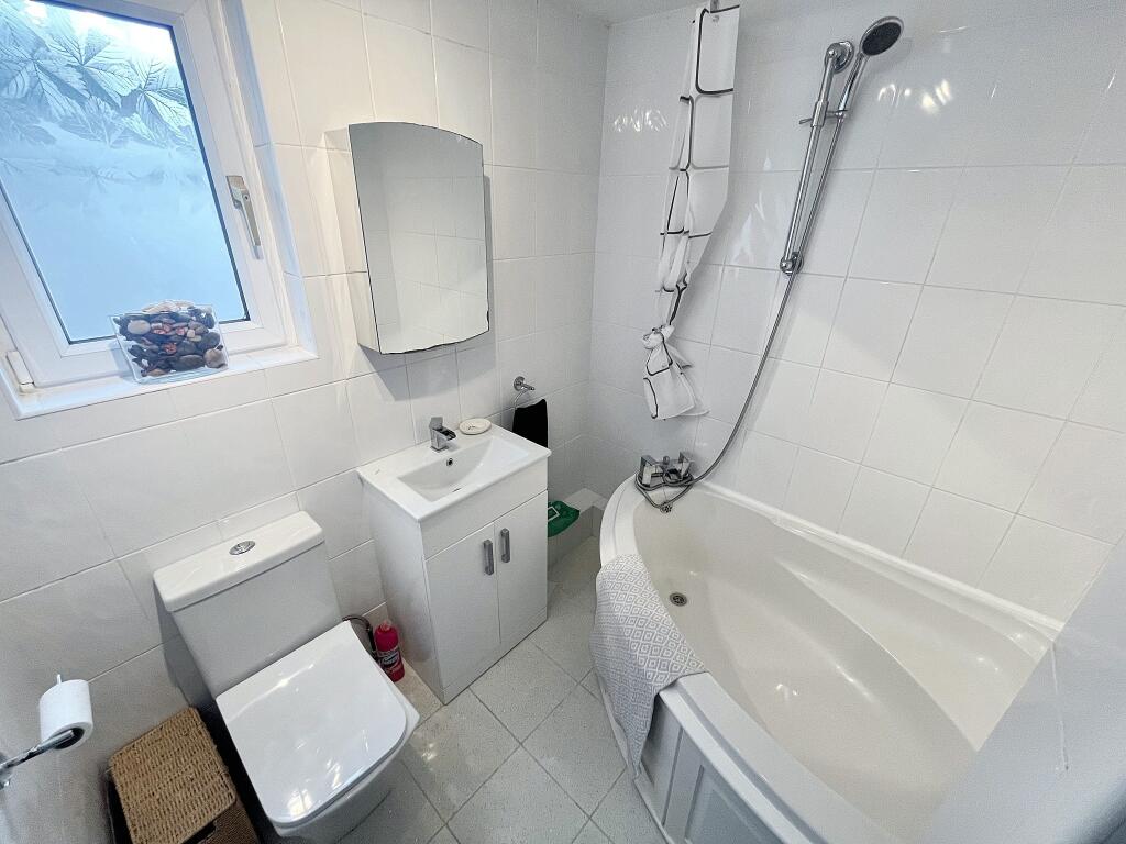 Bath1