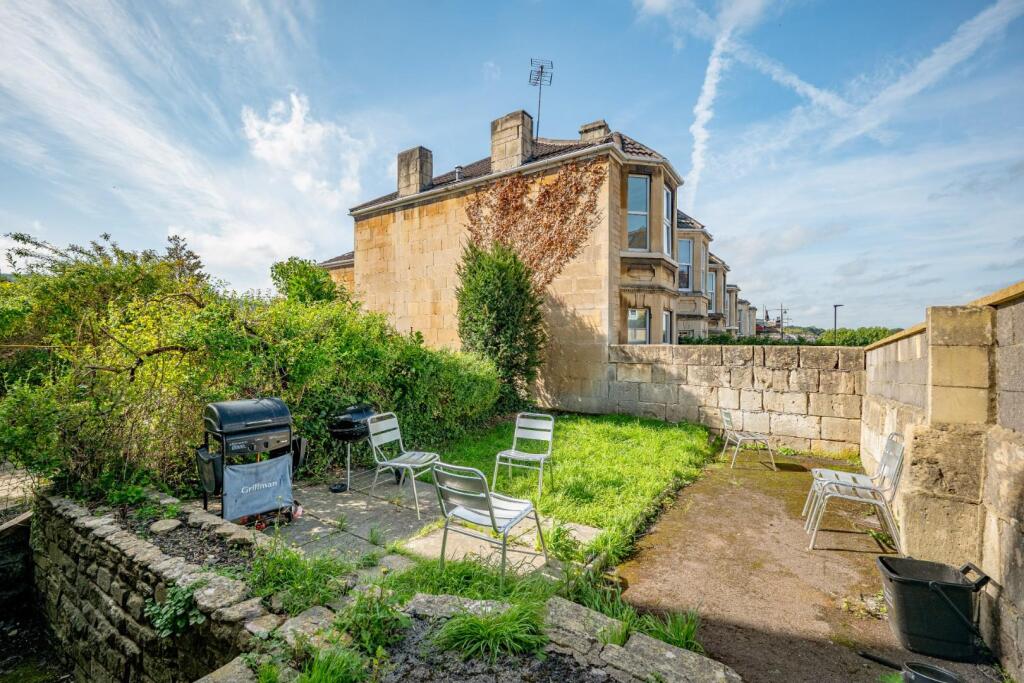 Livingstone Terrace-10.jpg