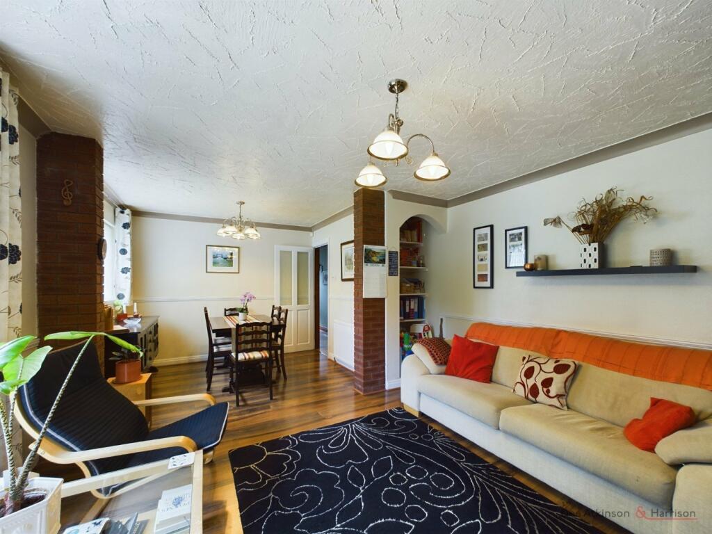 Dining Room/Snug