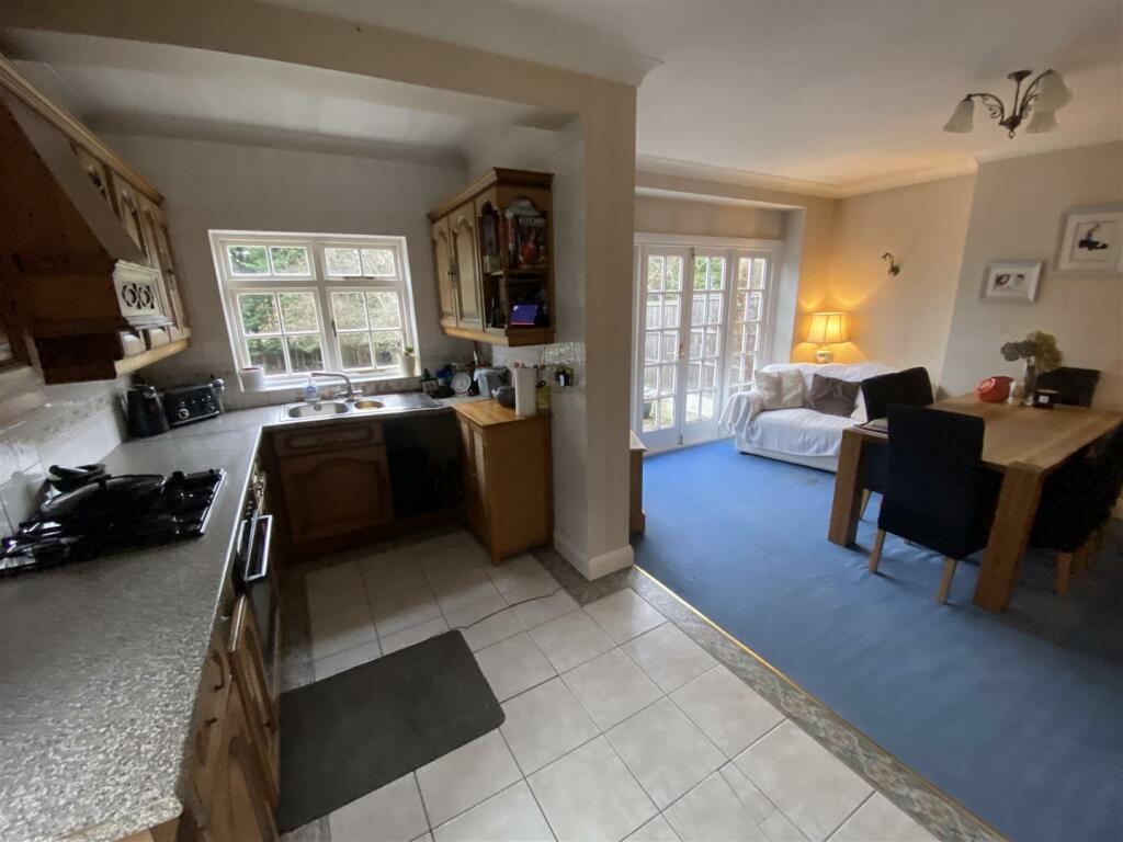 Kitchen/dining room