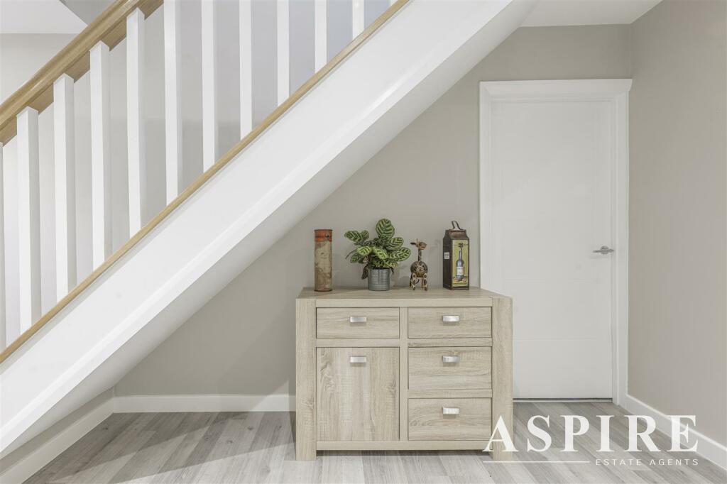 80 GREEN LANE - 04-12-24-7.jpg