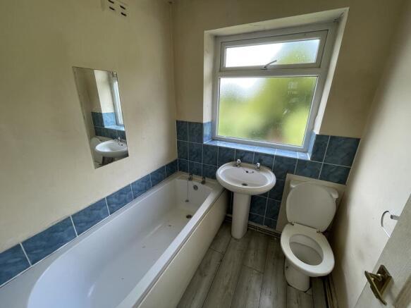 Bathroom T202511201403.jpeg