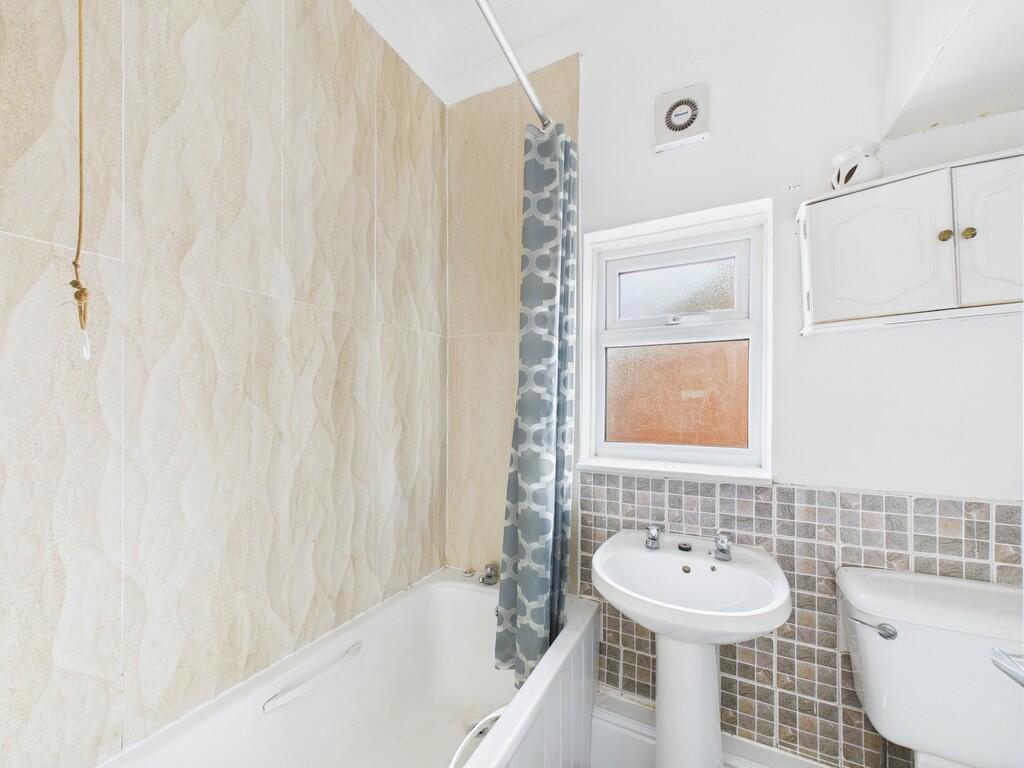 CAM01835G0-PR0301...