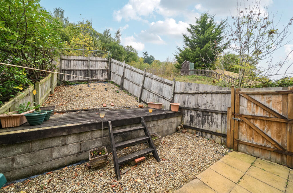 1368813-11-68ef6b...