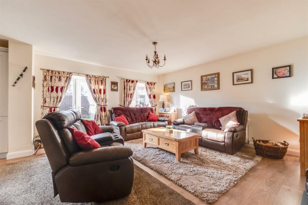 Constables - Victoria Road-19.jpg