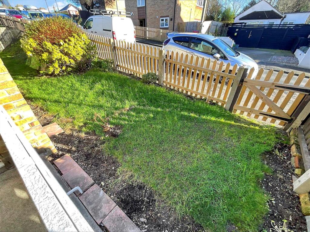 Front Garden Area