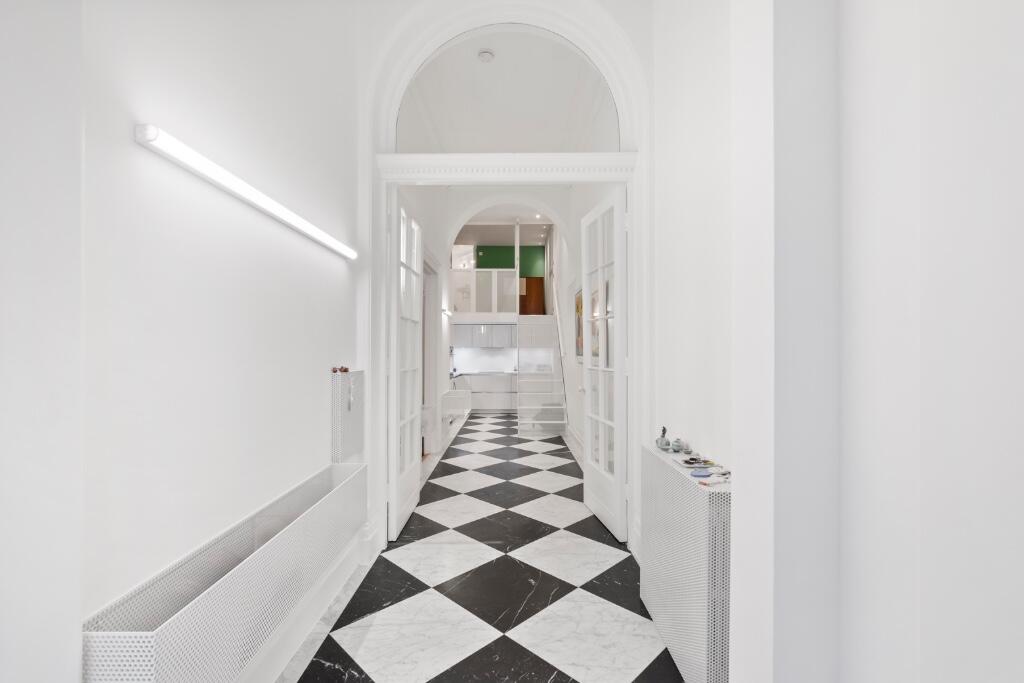 Private entrance