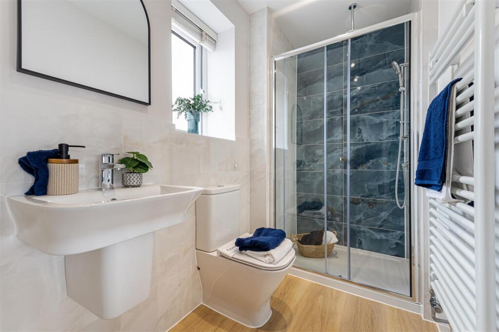 Ensuite