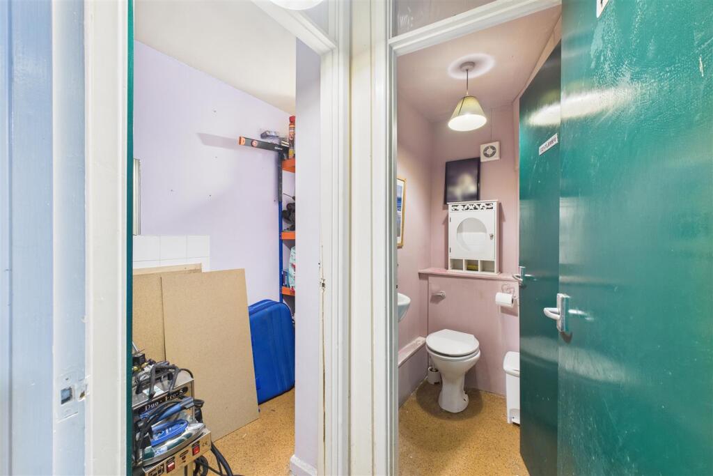 361 Two Mile Hill Road, Kingswood, Bristol BS15 1A