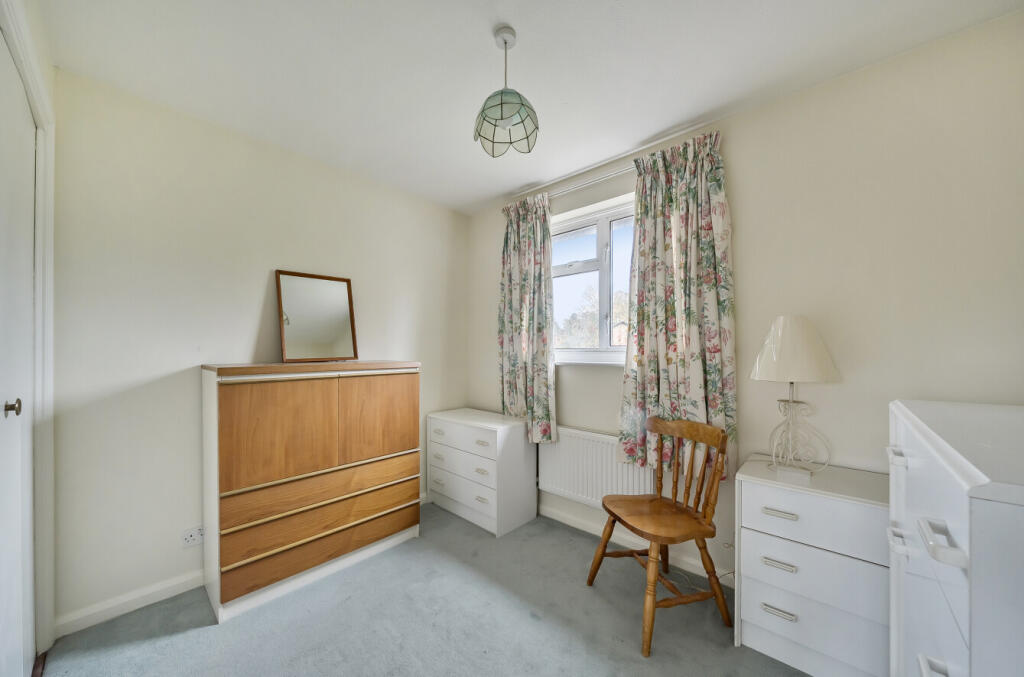 1376730-17-690c89...