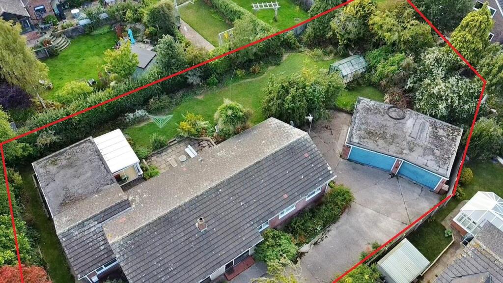 dji_fly_20250919_161235_0_1758294755057_photo_low_