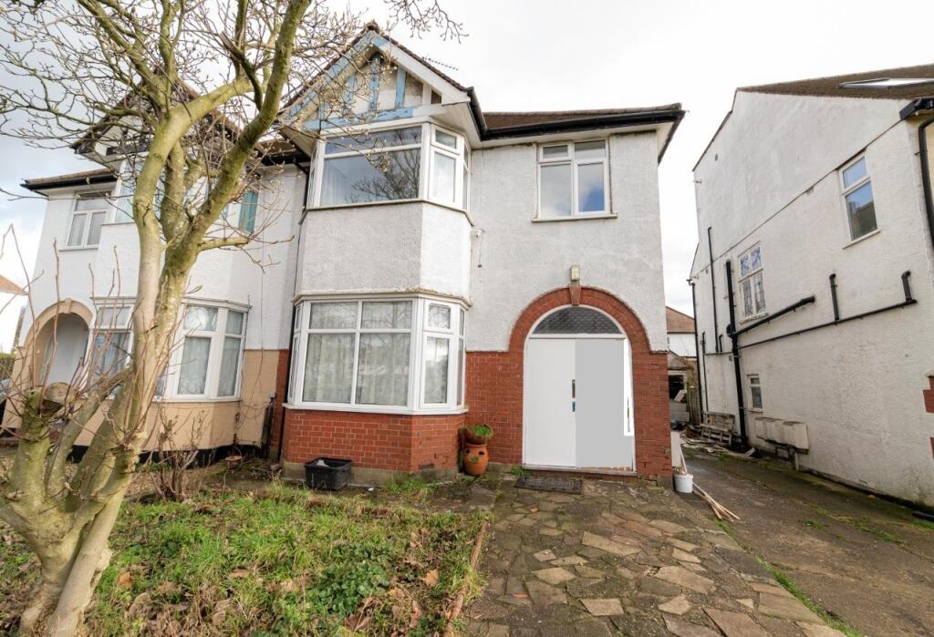 Four-bedroom semi-detached house in Hendon.
