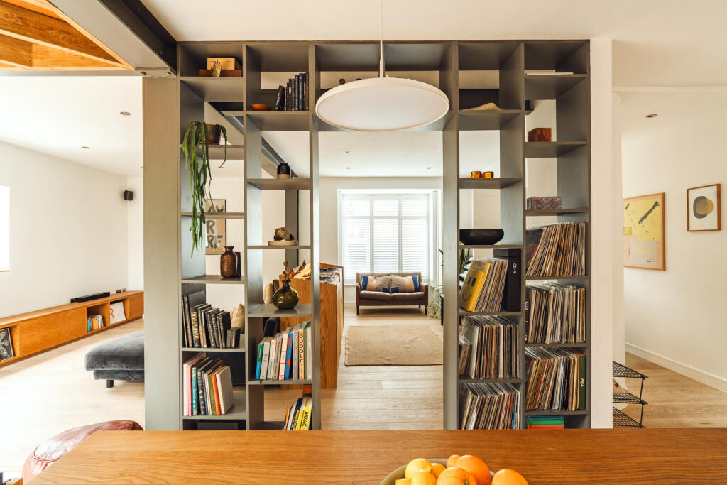 305827 - a0O6700000xWTk0EAG_N33.jpg