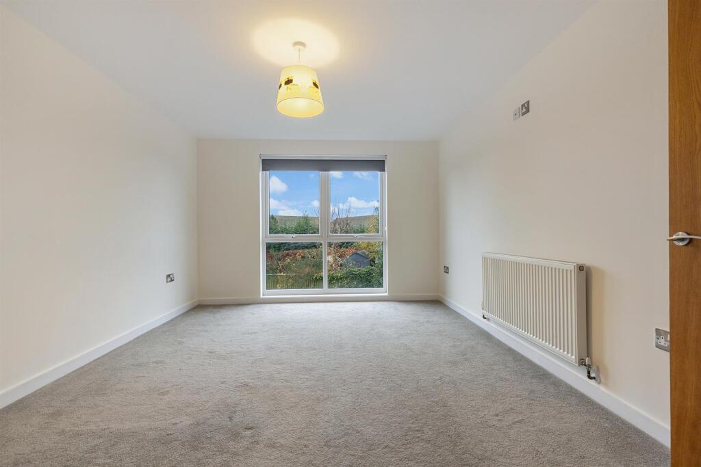 81a Hallam Grange Road, Sheffield 13_297.jpg