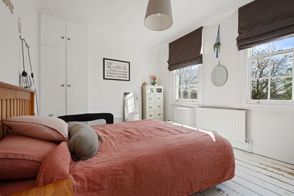 02-e44879755 -  HMF- OH - 73, Derbyshire Street Lo
