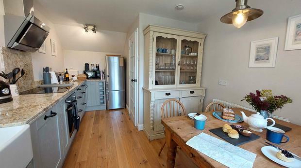 Kitchen 3