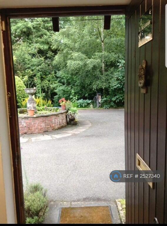 Garden With Off-Road Parking For 2 Vehicles