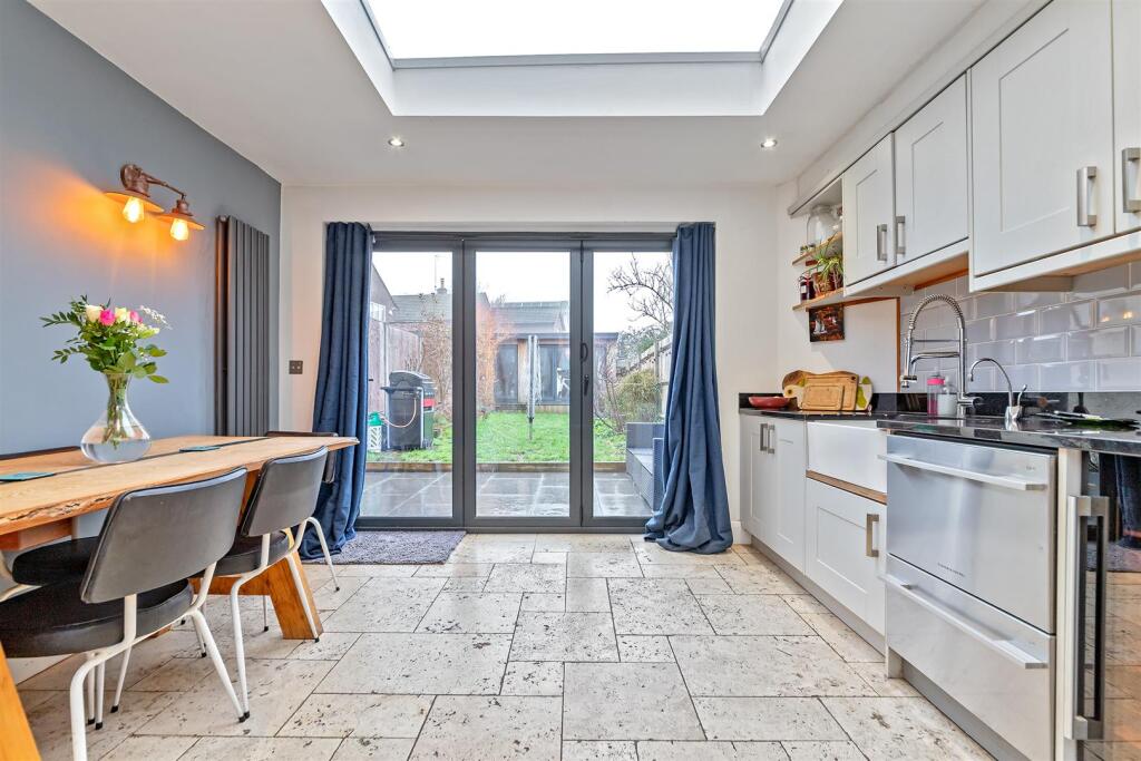 5NectonRoad-11.jpg