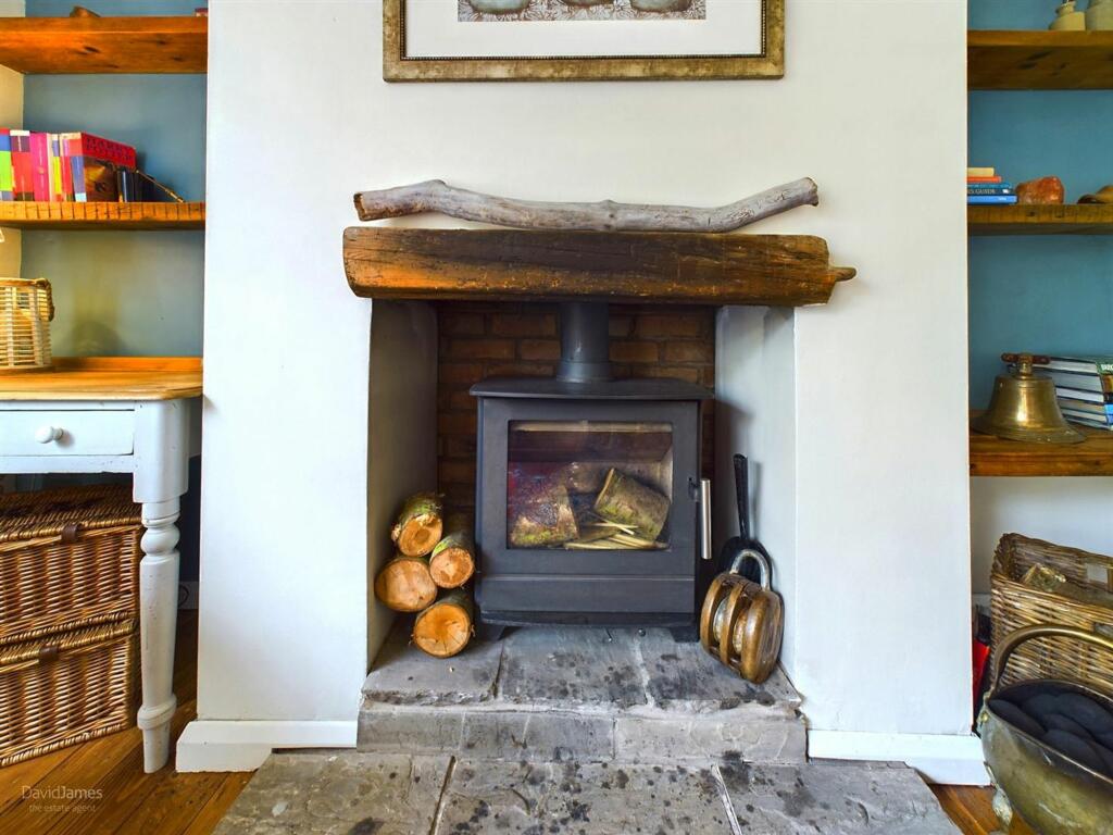 Lounge Fireplace