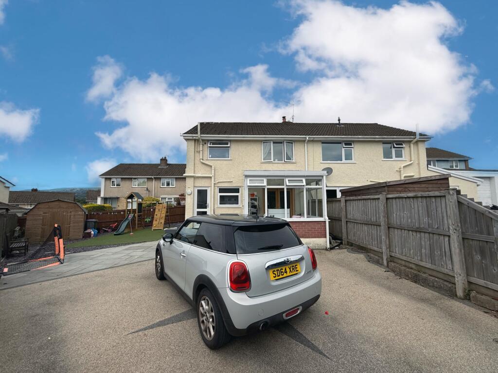 BDE976D6-2473-4220-8E25-9272C43C9DA0