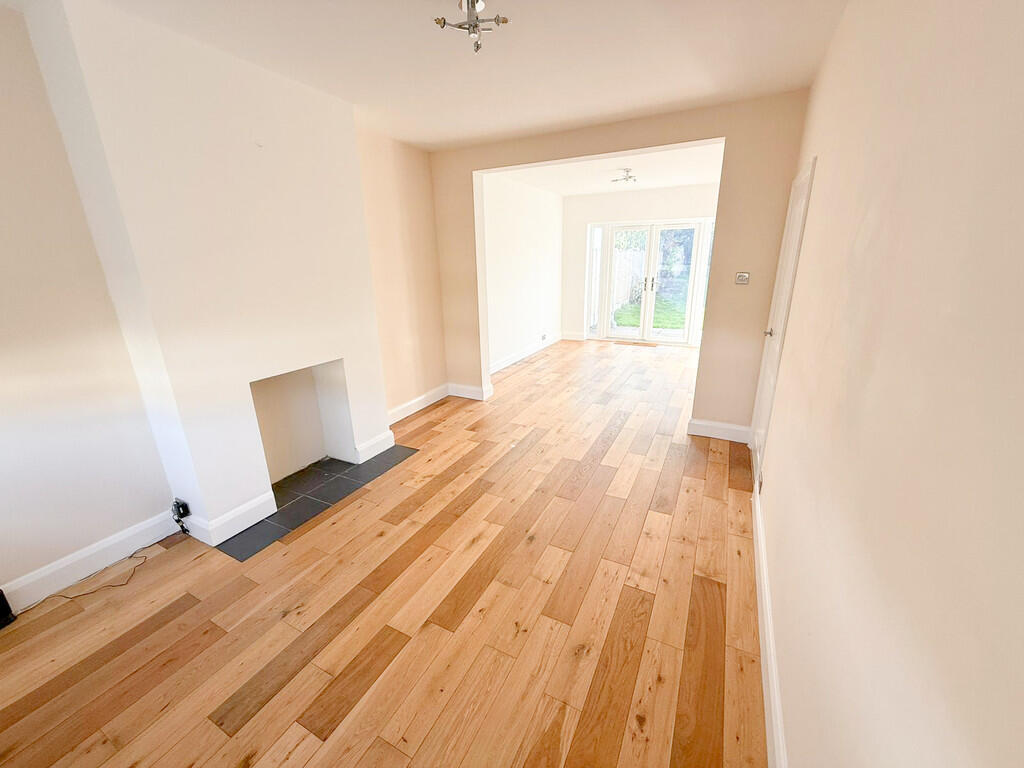 IMG-20250808-WA03...