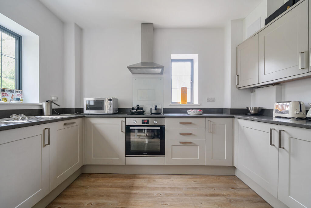 1300078-11-684061...