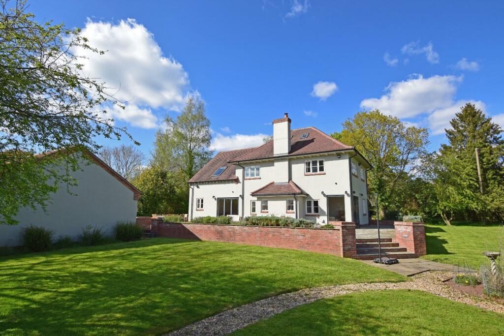 Ridgeway, rear a.jpg