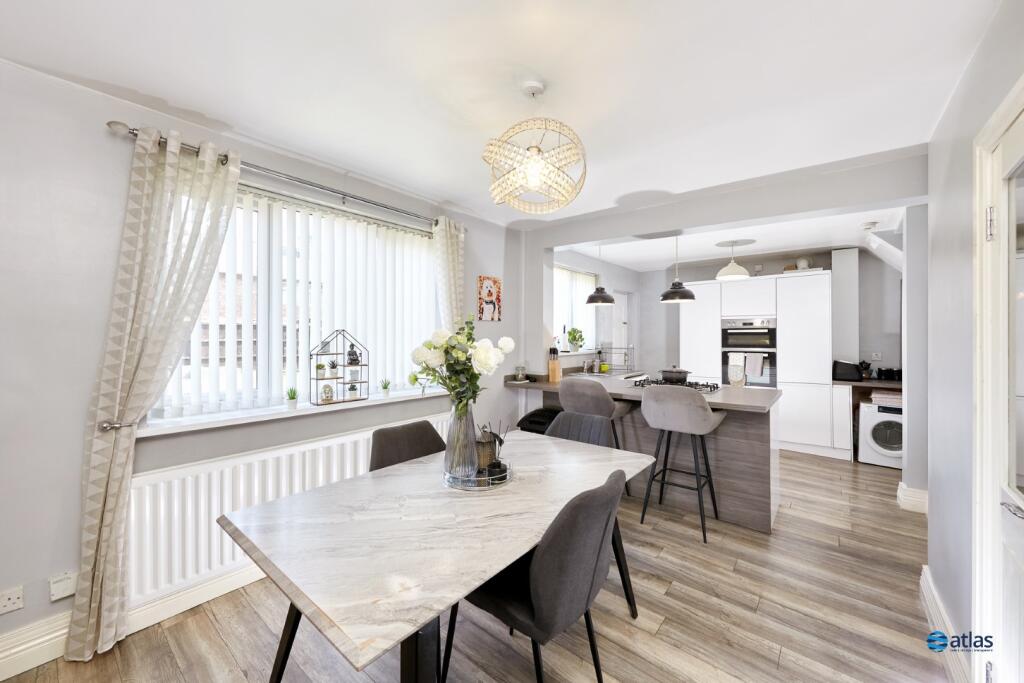 Dining Room/Kitchen