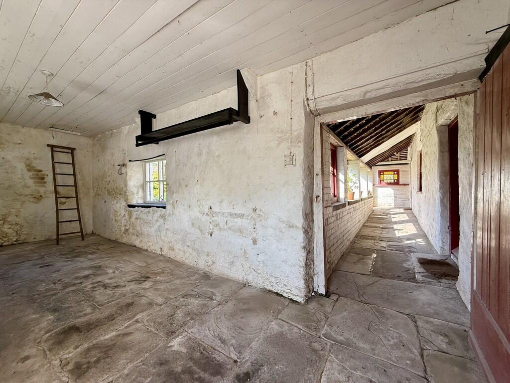 Utility space/sto...