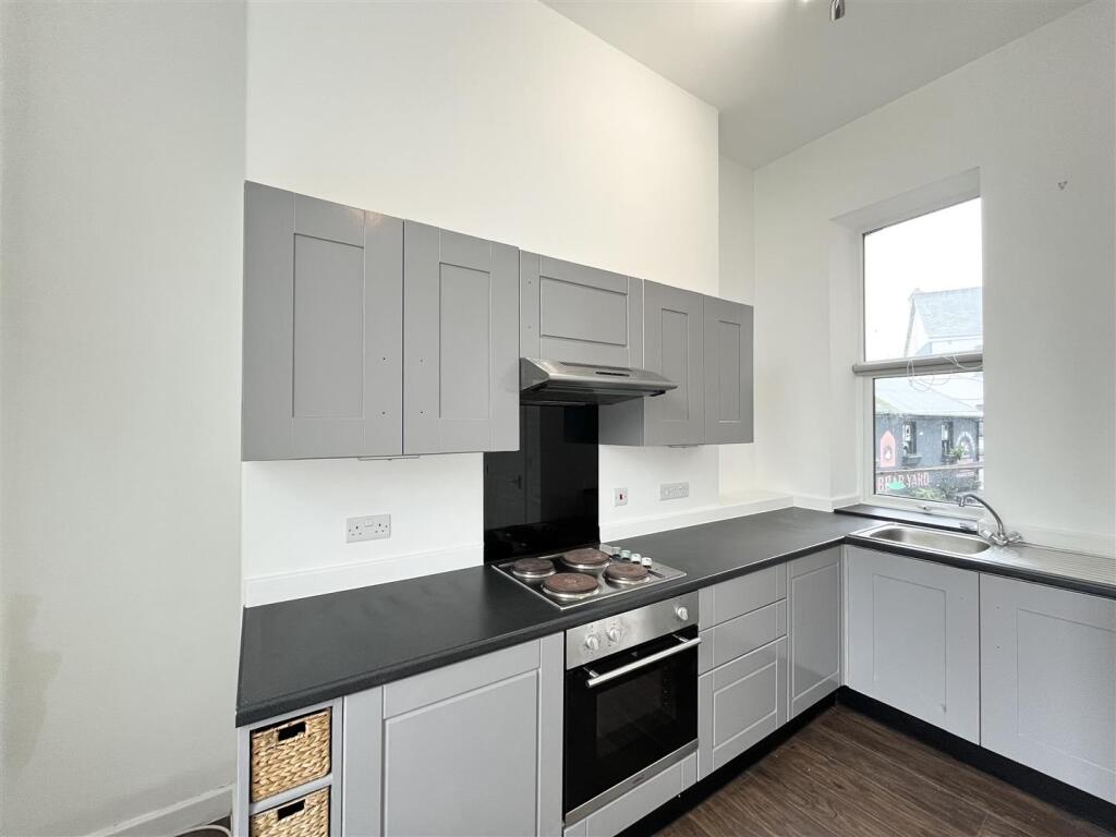 Kitchen area