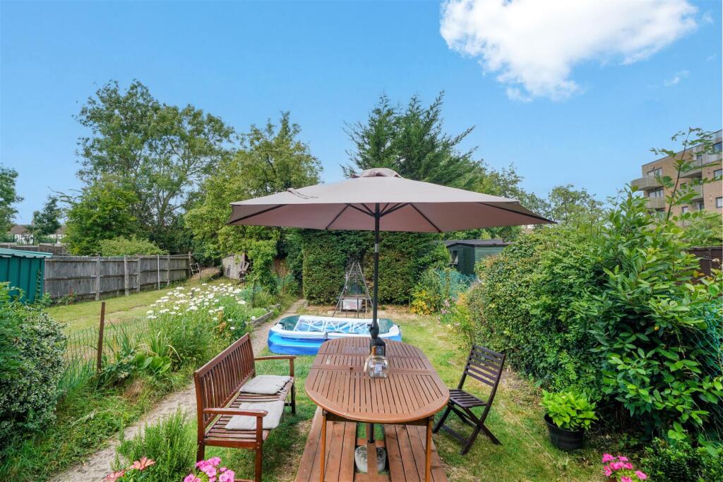 17 Horsenden Avenue - 2l4TI0hBijSNcR72eKRg.jpg