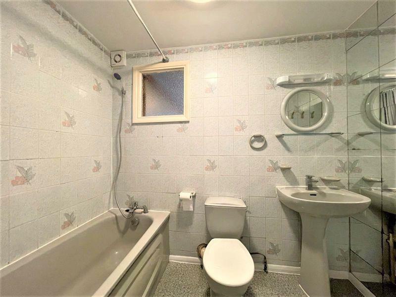 Bathroom-1-(2).jpg