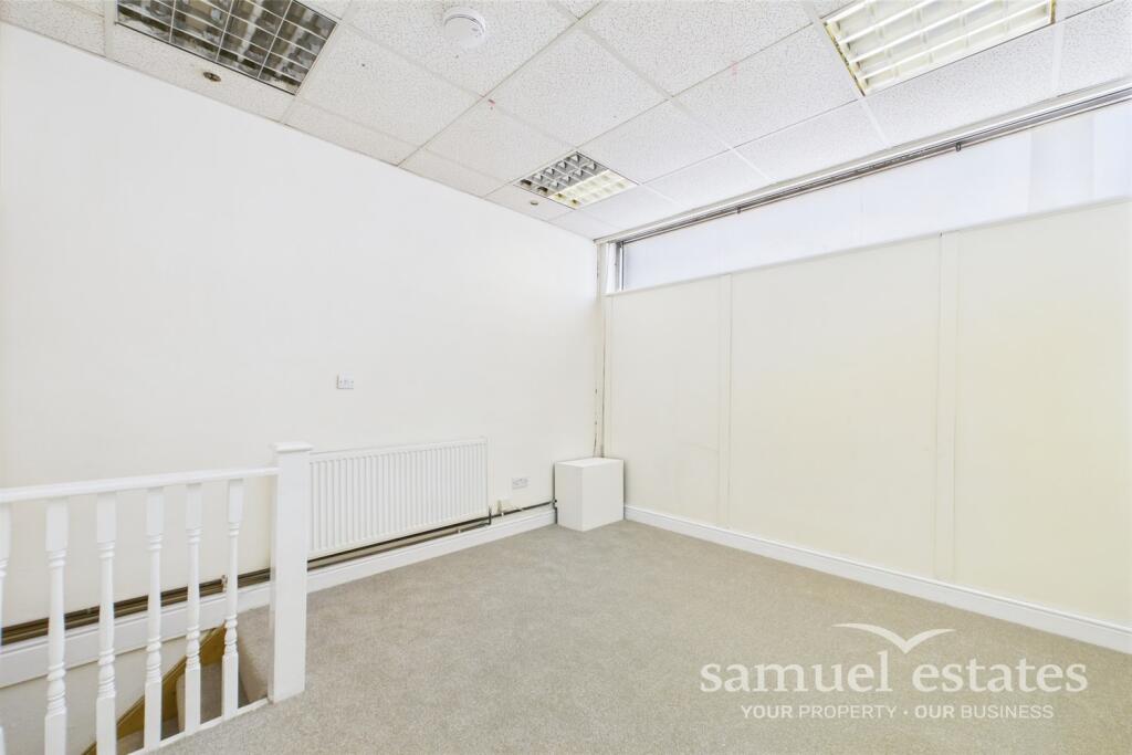 Studio / Reception