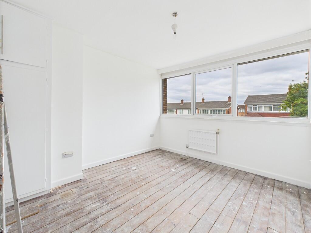 CAM05068G0-PR0044...