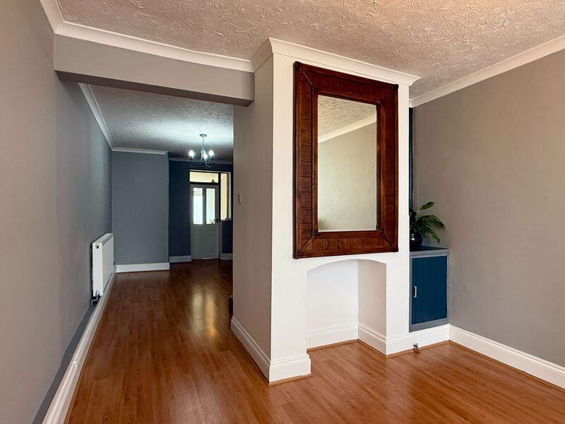 Living /Dining area