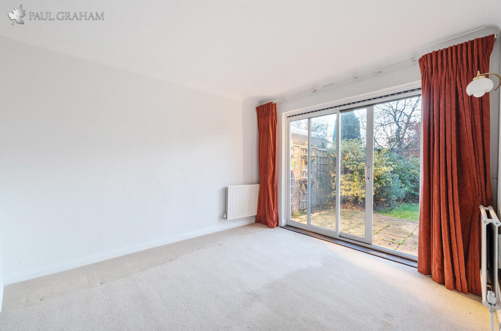 00b65e16-6bb5-448...