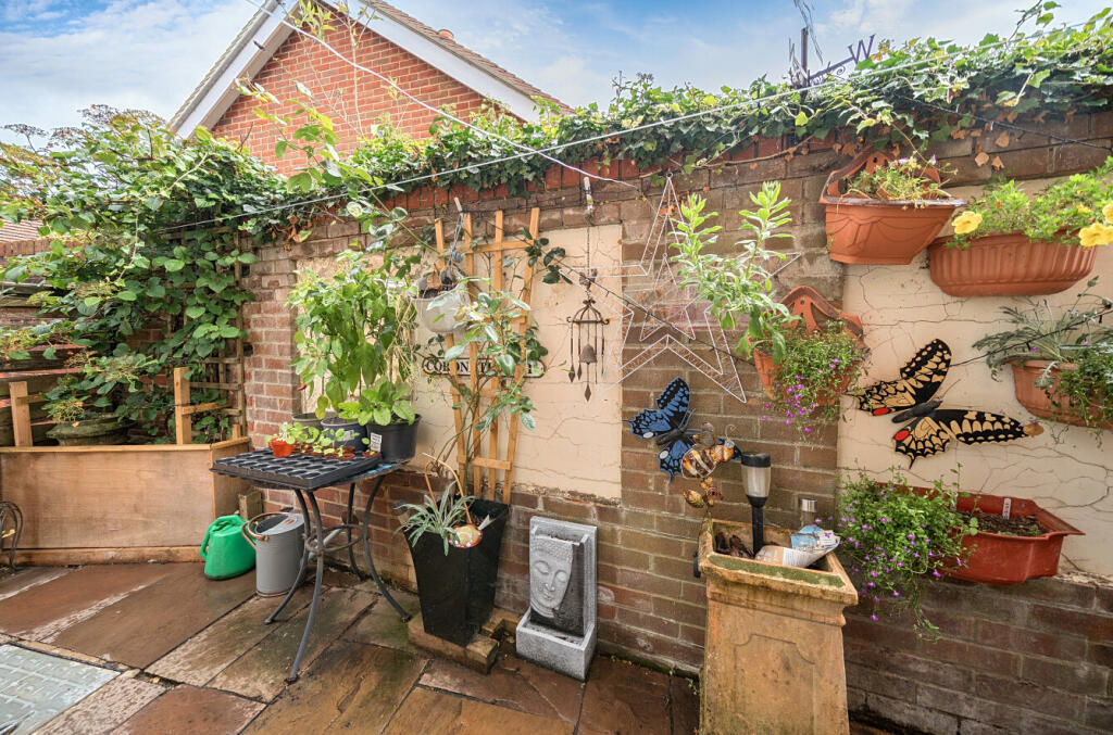 1350858-19-68c82c...