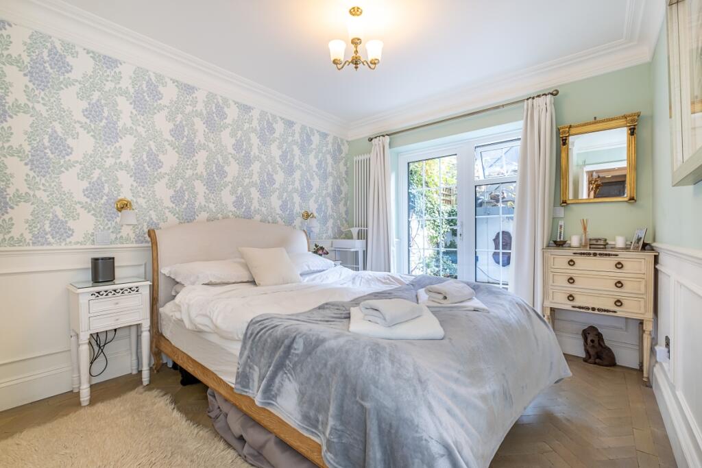 28-A-St-Petersbur...