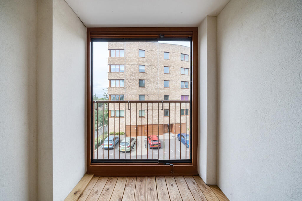 1342340-6-68a5a1d...