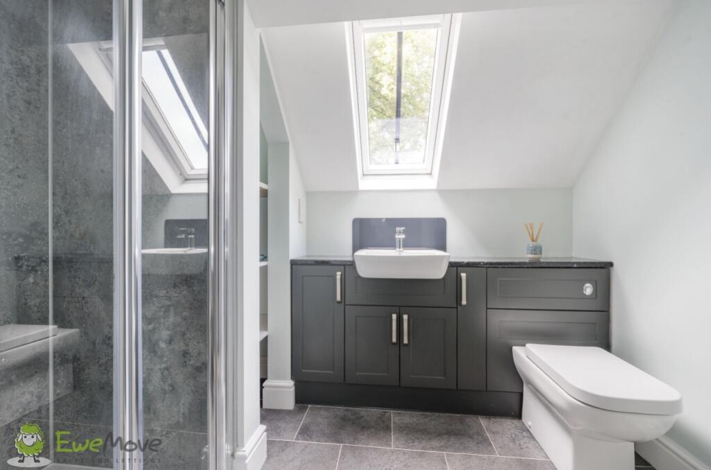 Ensuite