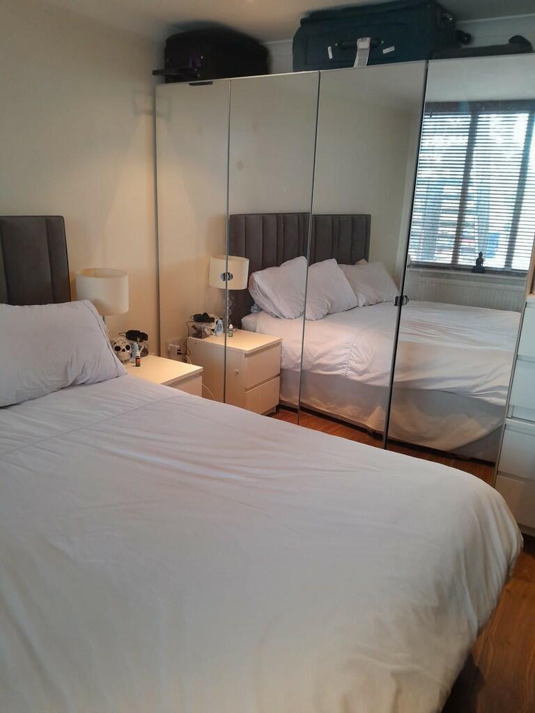 bedroom wardrobes