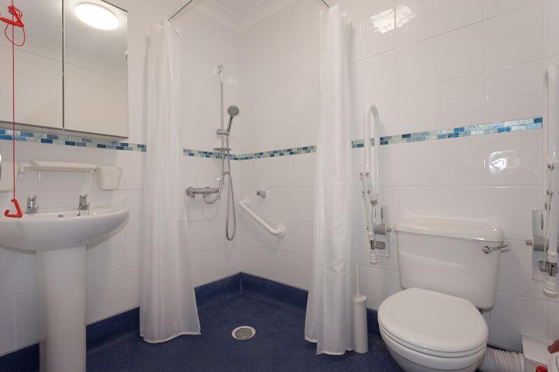 WET ROOM