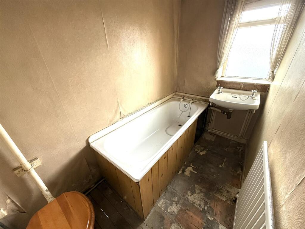 2 birch bath.jpeg