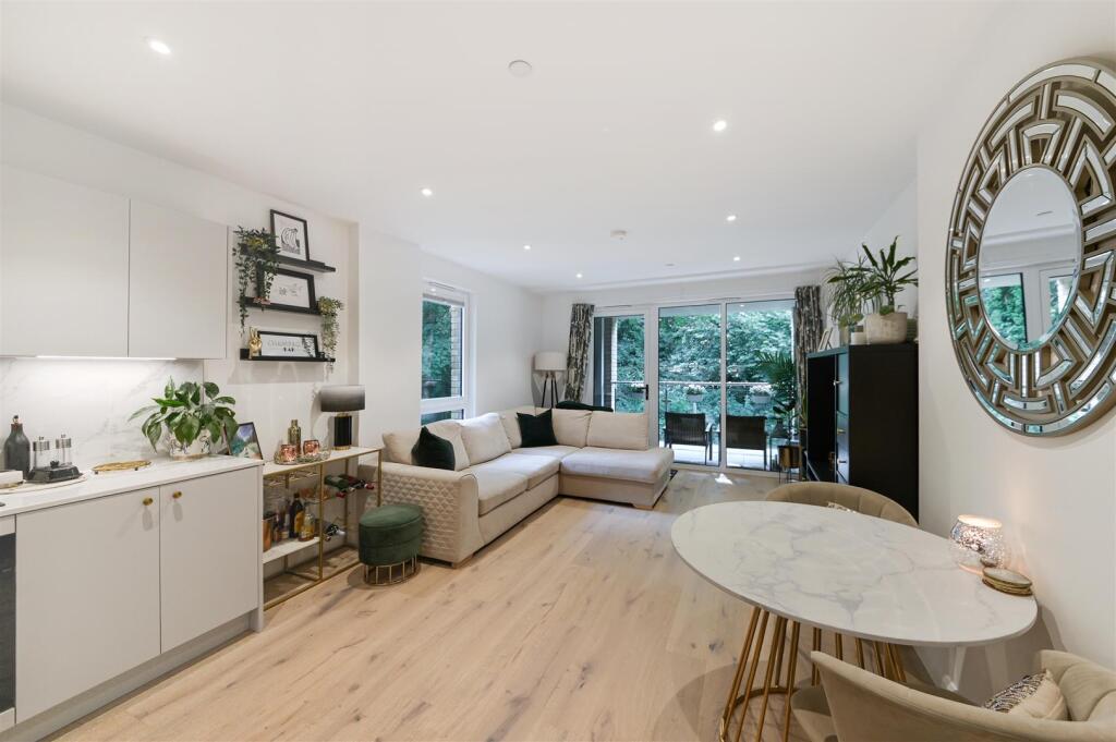 GARLAND HOUSE,23 (13).jpg