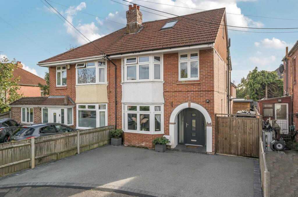 1361206-1-68daa9f...