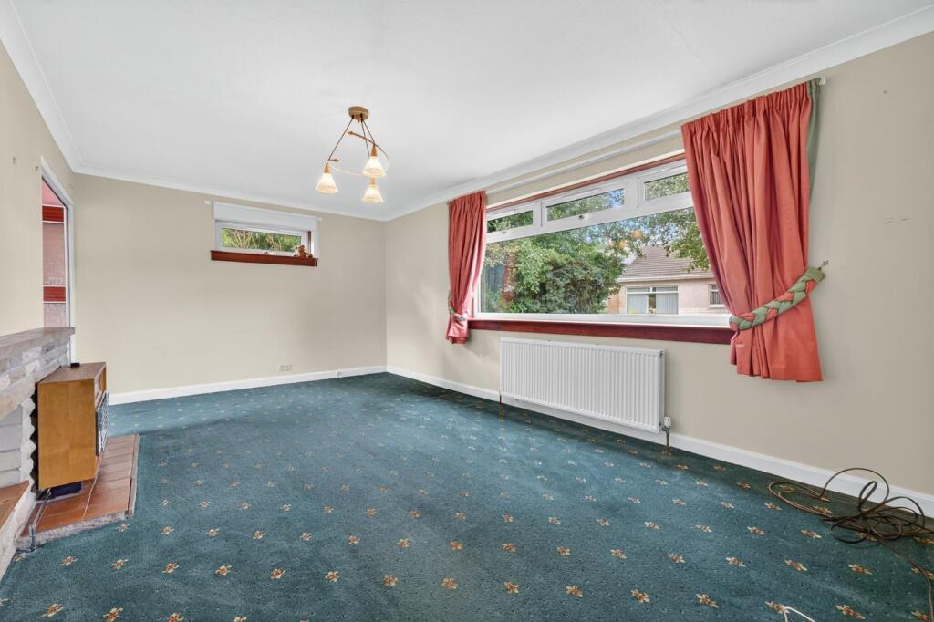 8_31 chapelton way, largs_08.jpg