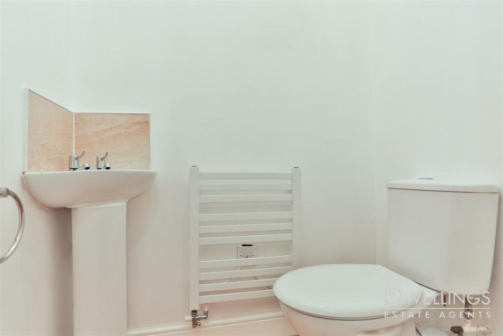 DWELEST- 28 Orwell Road, DE65 5LR - 012.jpg