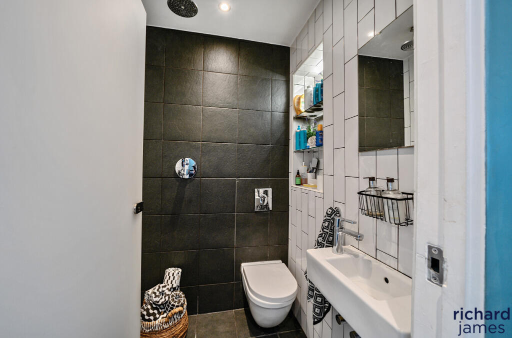 cca7f086a70f4cdeabb2f5b080735a9a