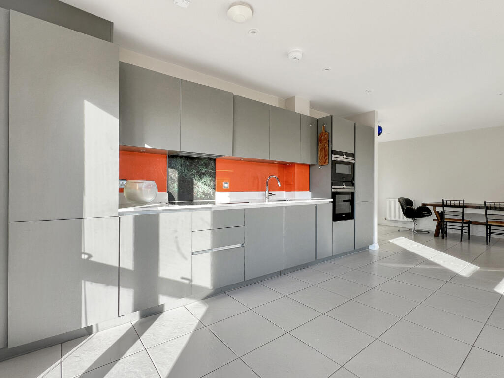 67c73670e97be395c1f81d4a8b11031f48a295a5